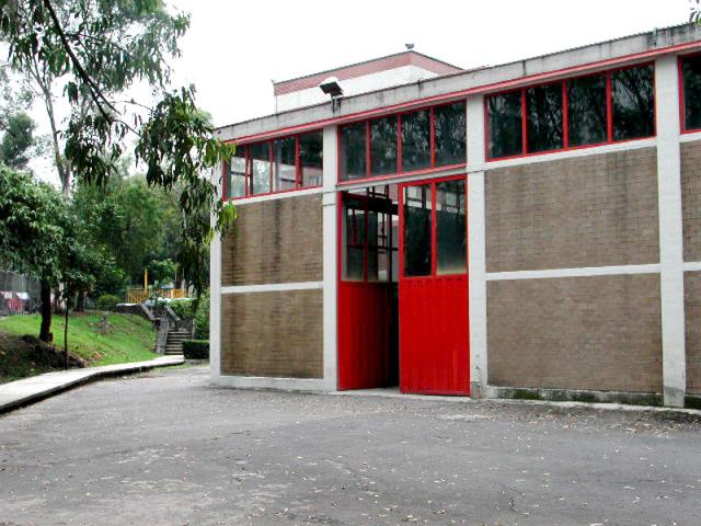 "Fernando Espinosa Gutiérrez"
Coordinación y Laboratorio de Vías Terrestres